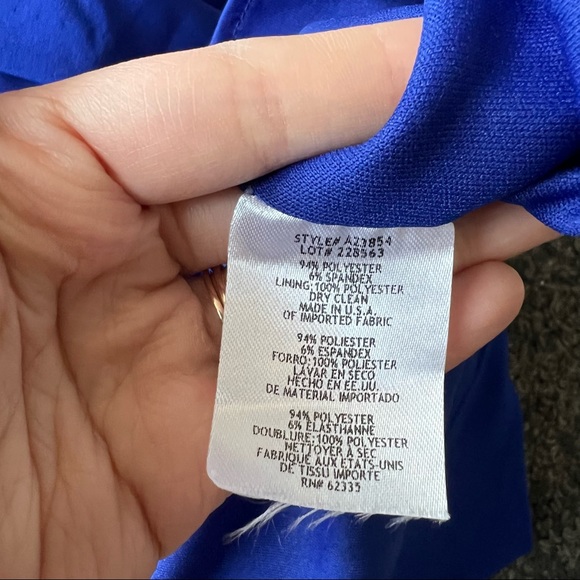 Betsy & Adam Flutter Sleeve dress - Picture 5 of 5